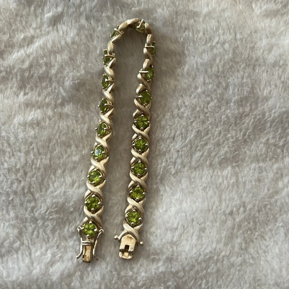925 Sterling Silver Peridot Tennis Bracelet | Gold Vermeil | X-Link Design - Picture 3 of 4